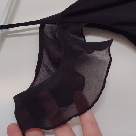 Black Jessica full length dress - Picture 5 of 7